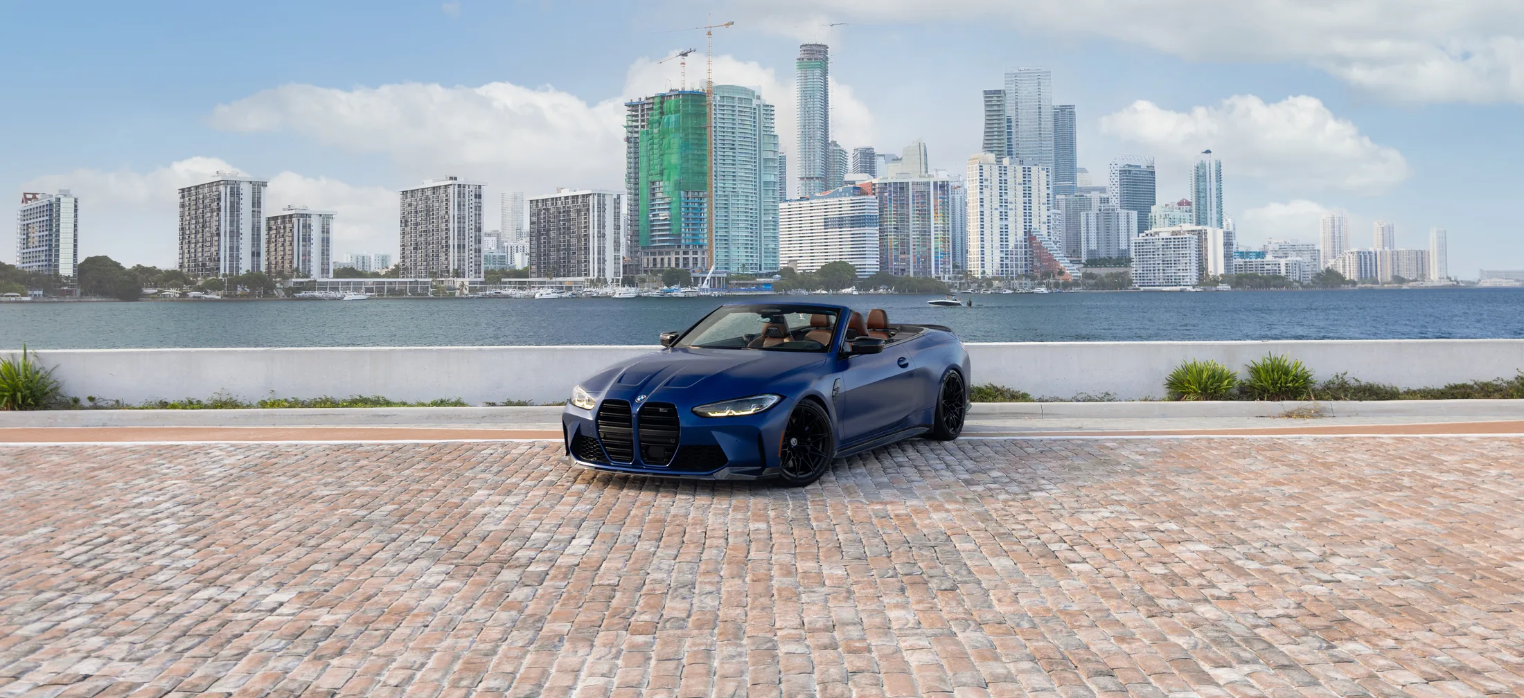 BMW M4 Convertible Blue