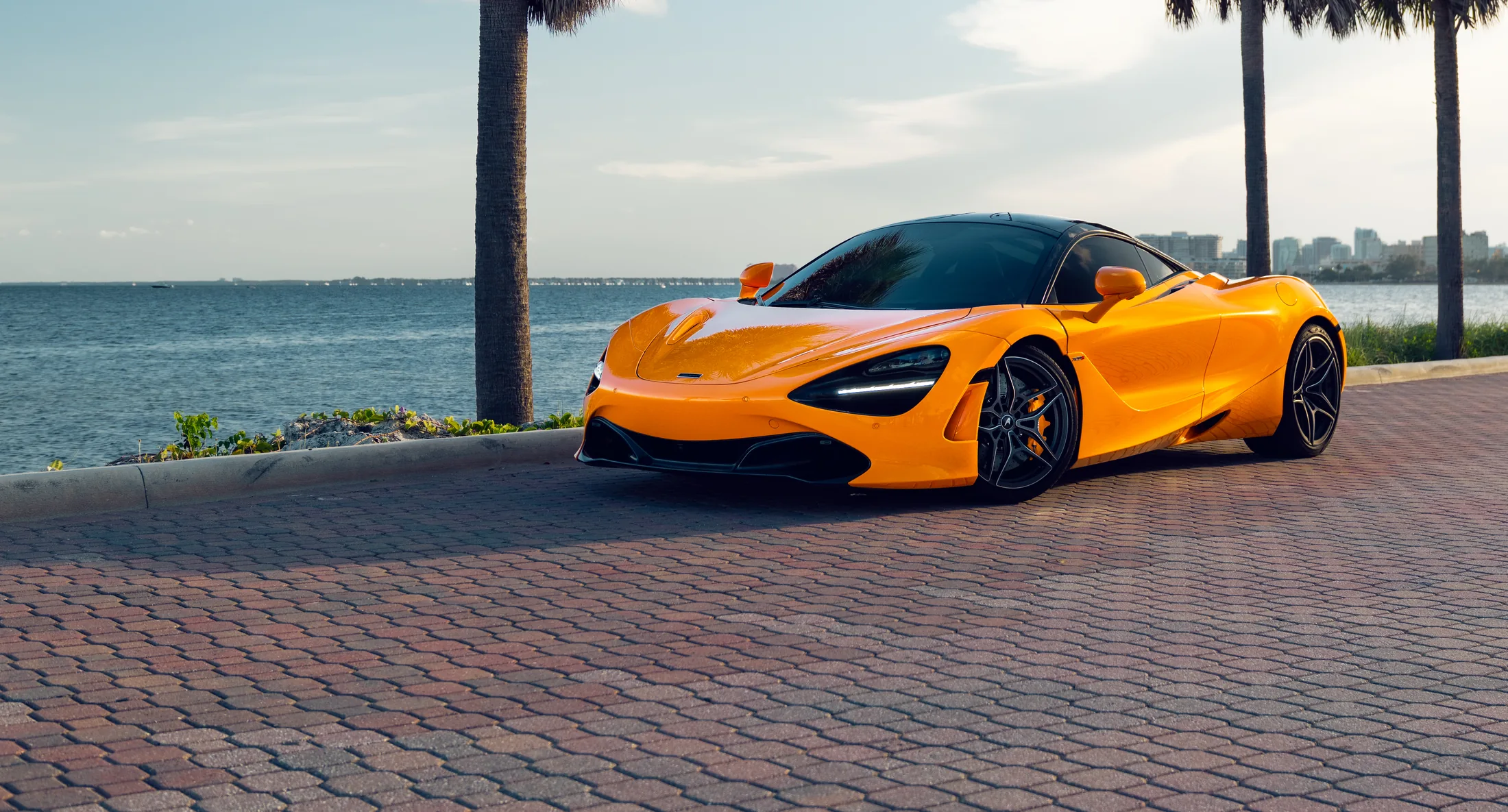 McLaren 720S Orange