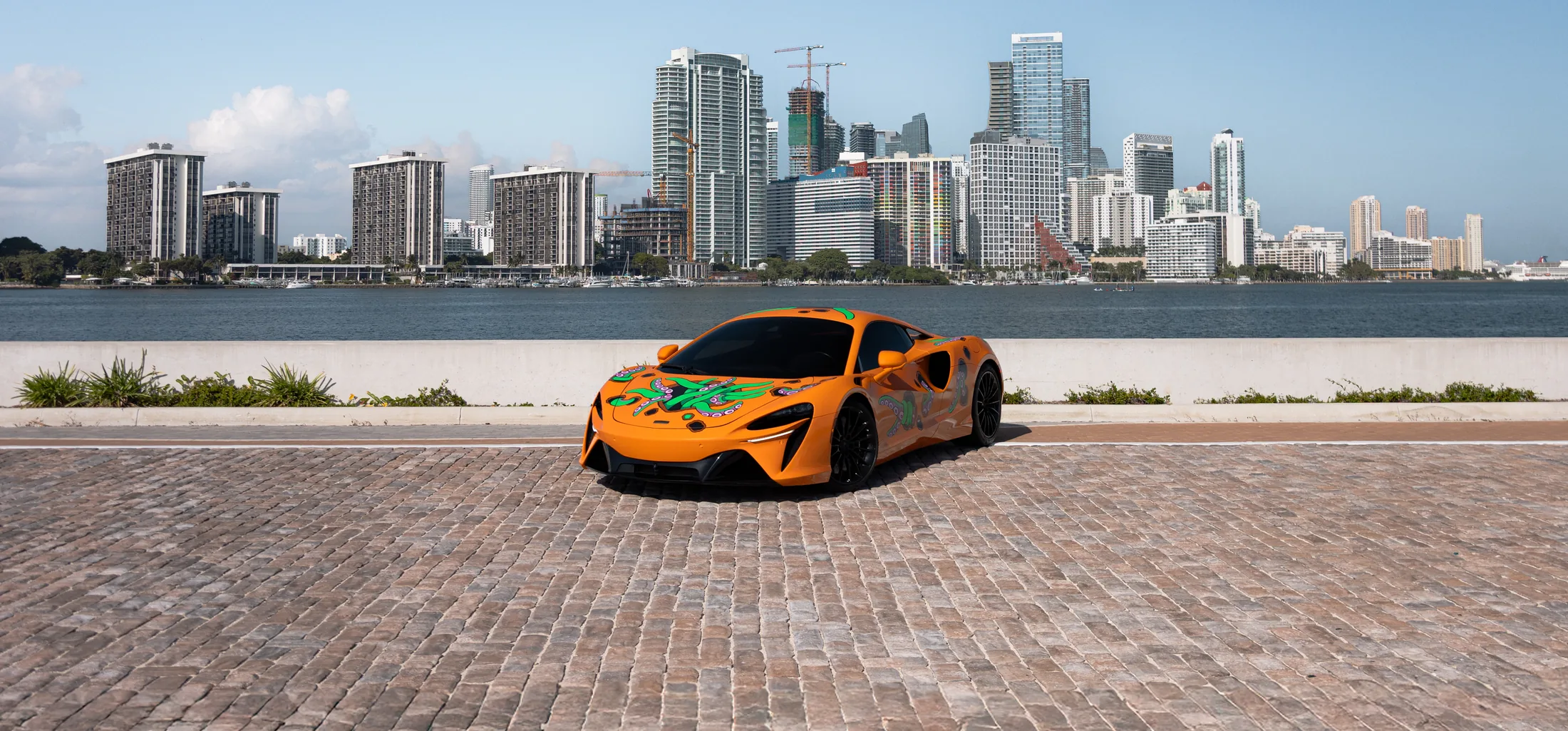 McLaren Artura Orange Wrap